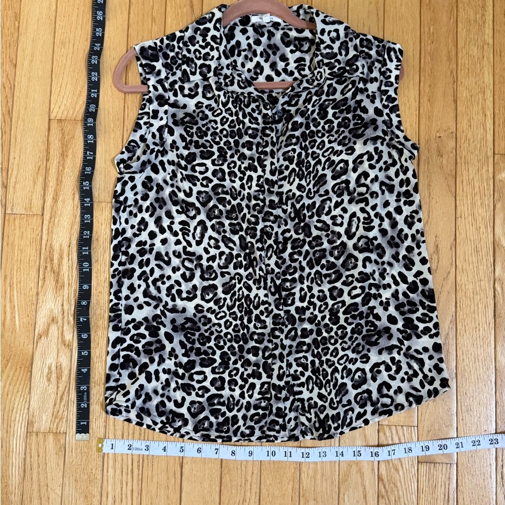 Pleione Black and White leopard print Buttoned Blouse